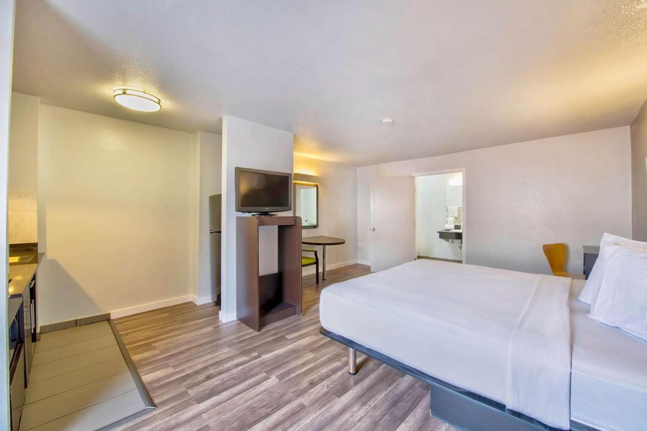 Studio 6-San Antonio, Tx - Airport Hotel Ngoại thất bức ảnh